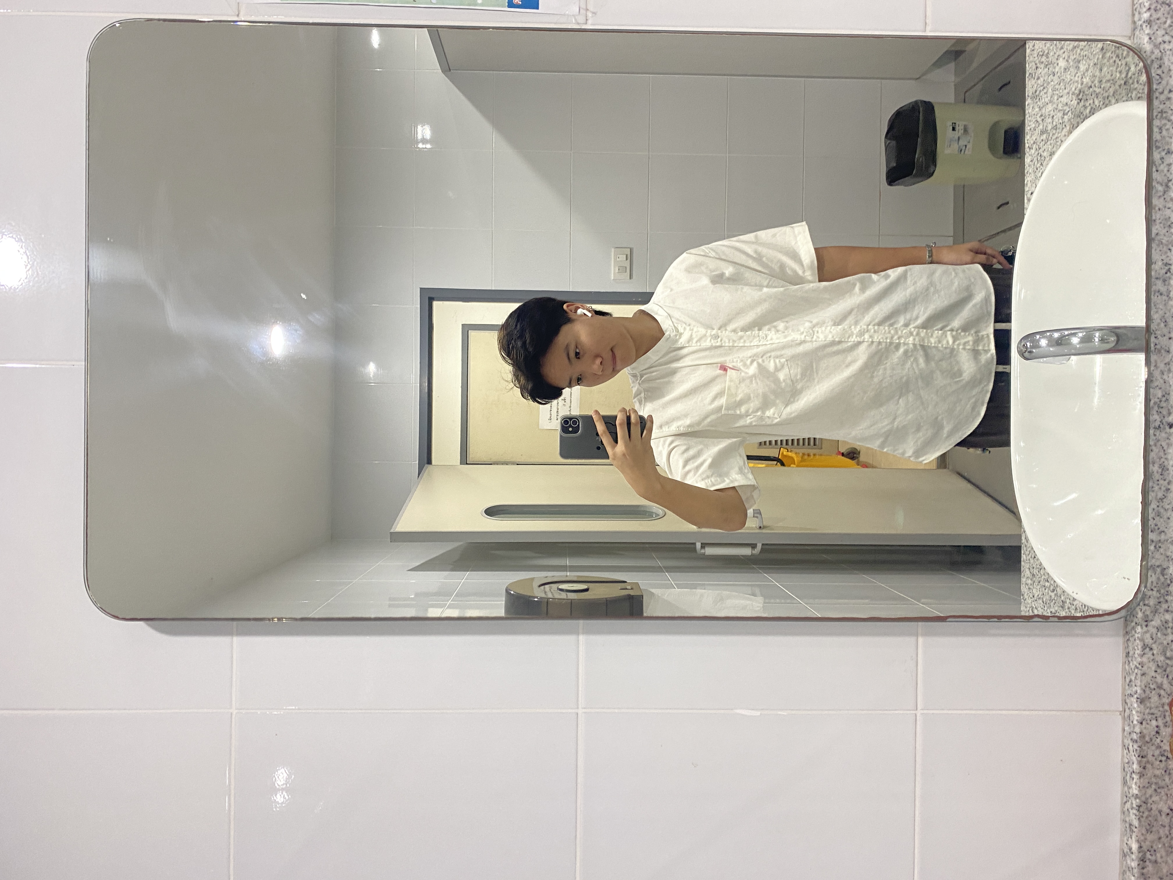 นางสาวเพชรลดา สิงห์หาญ